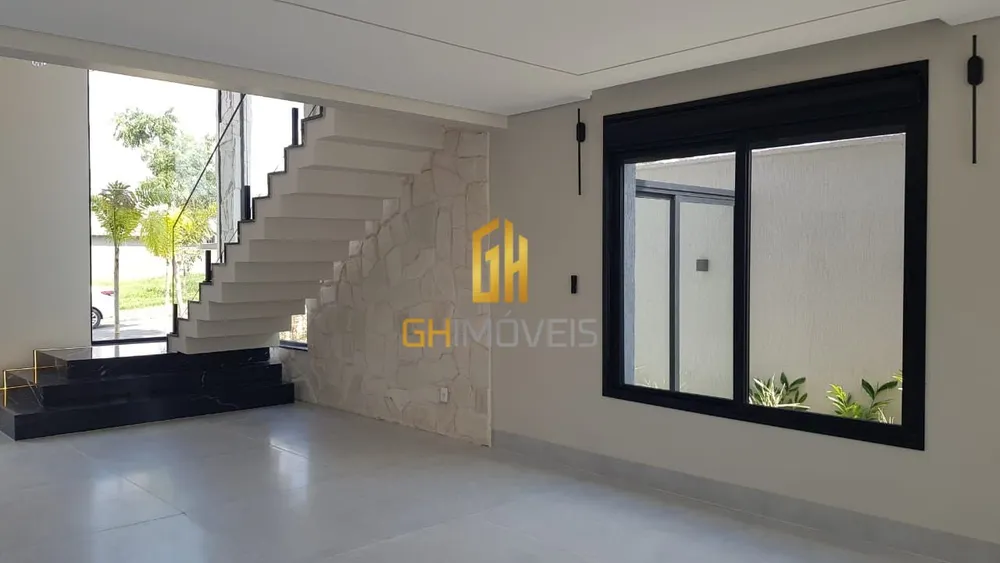Sobrado, 3 quartos, 312 m² - Foto 1
