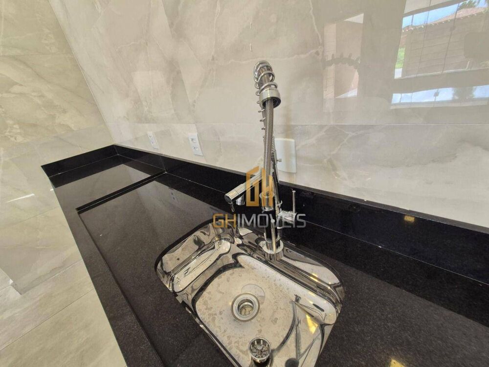 Casa, 3 quartos, 136 m² - Foto 4