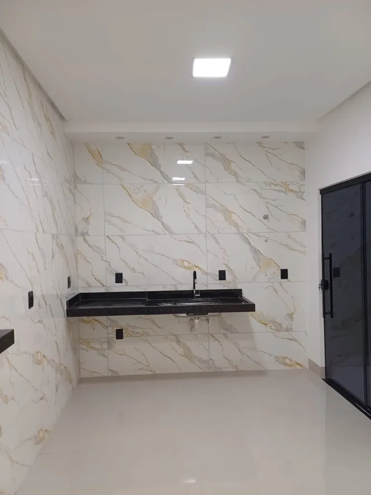Casa, 3 quartos, 106 m² - Foto 2