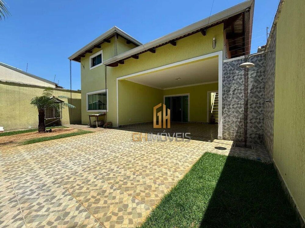 Sobrado, 4 quartos, 230 m² - Foto 1