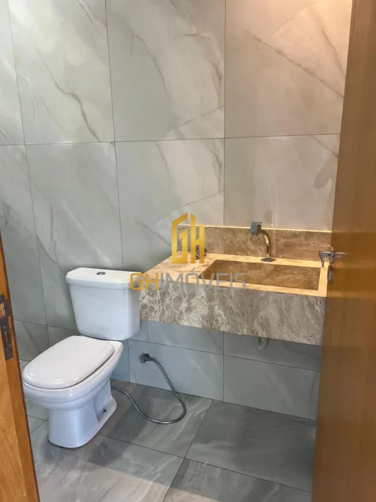 Sobrado, 3 quartos, 200 m² - Foto 1