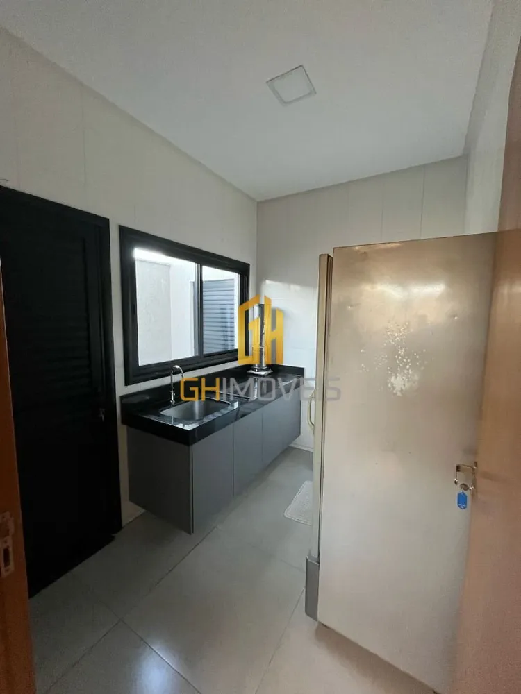 Casa, 3 quartos, 172 m² - Foto 2
