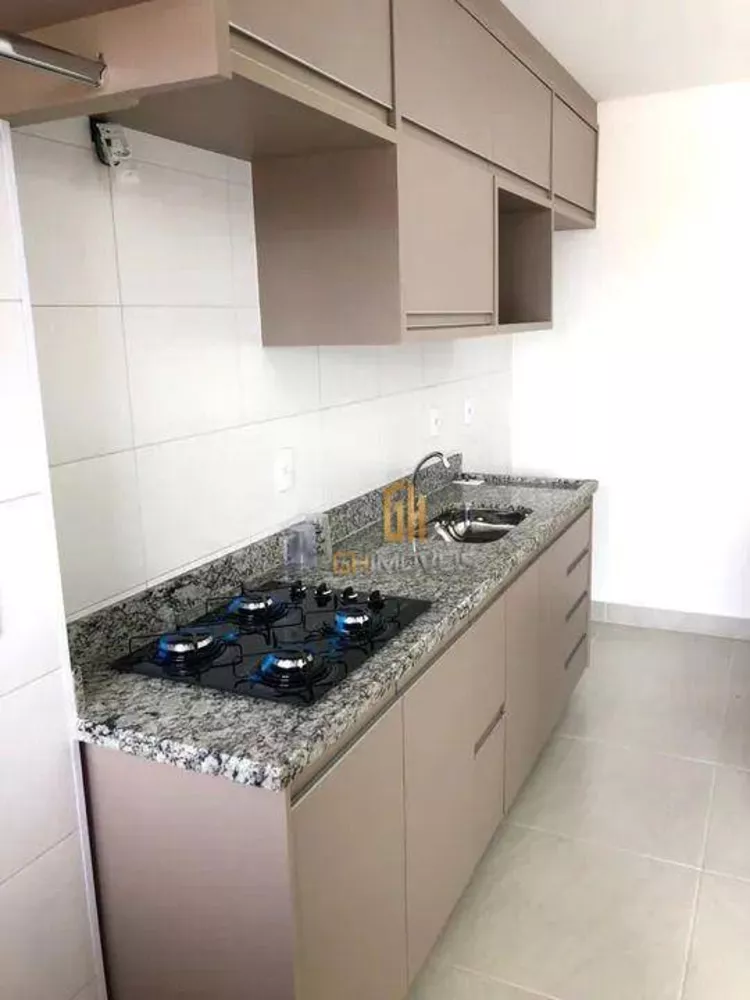 Apartamento à venda com 3 quartos, 73m² - Foto 4