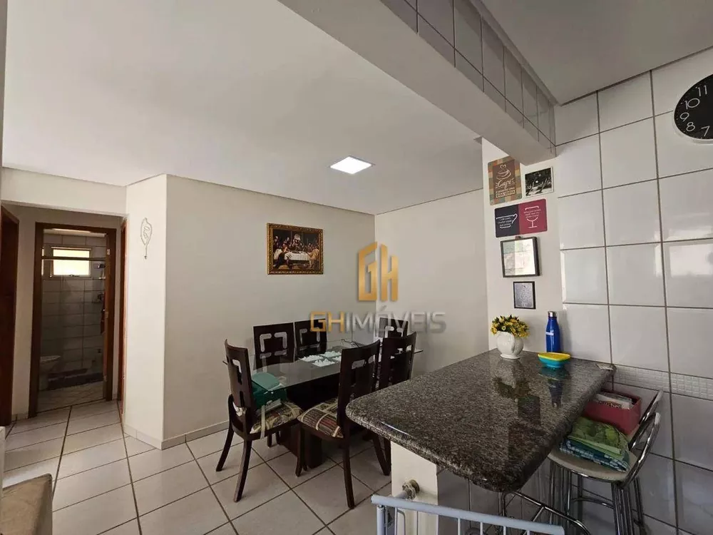 Apartamento à venda com 2 quartos, 57m² - Foto 4