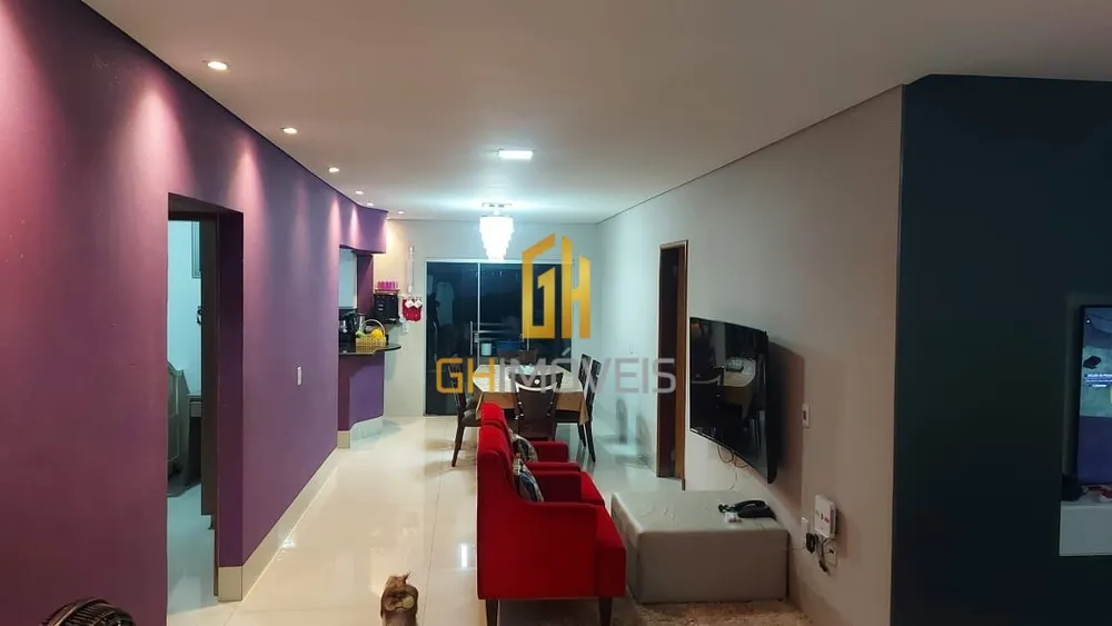 Casa, 3 quartos, 200 m² - Foto 4