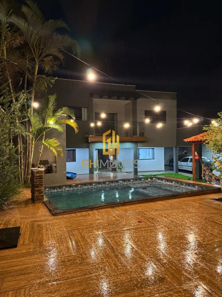Sobrado, 4 quartos, 346 m² - Foto 1