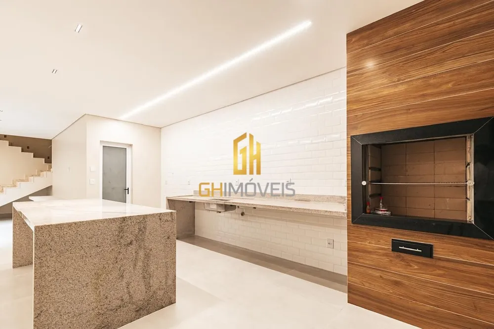 Sobrado, 3 quartos, 210 m² - Foto 1