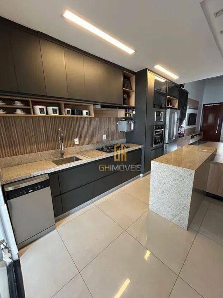 Casa, 3 quartos, 169 m² - Foto 4