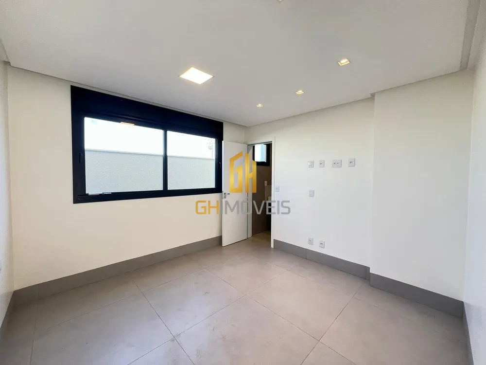 Sobrado, 4 quartos, 314 m² - Foto 1