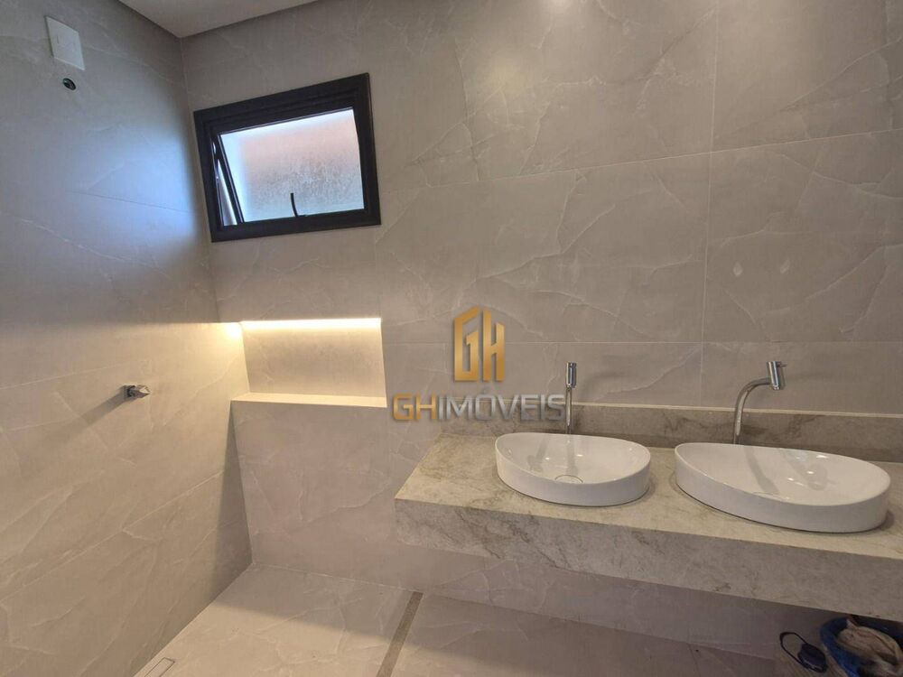 Sobrado, 4 quartos, 223 m² - Foto 3