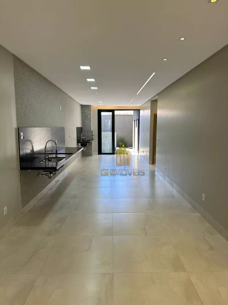 Casa à venda com 3 quartos, 147m² - Foto 3