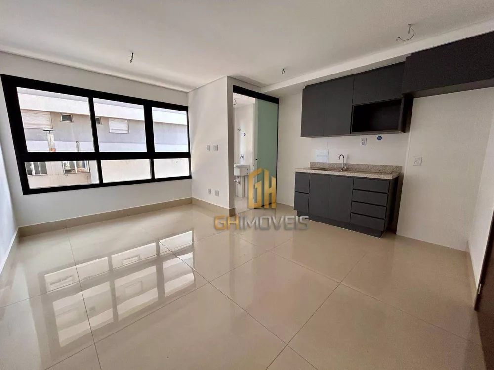 Apartamento à venda com 2 quartos, 68m² - Foto 1