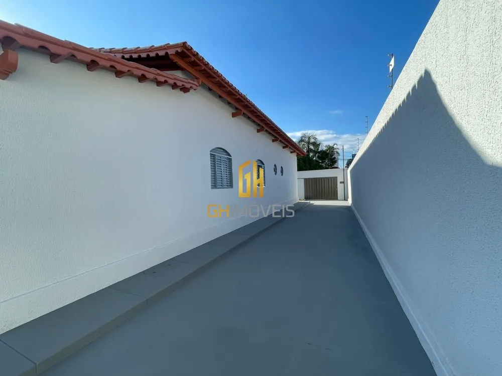 Casa, 3 quartos, 172 m² - Foto 1