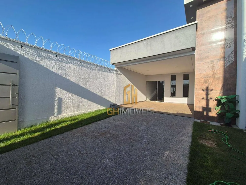 Casa, 3 quartos, 121 m² - Foto 1