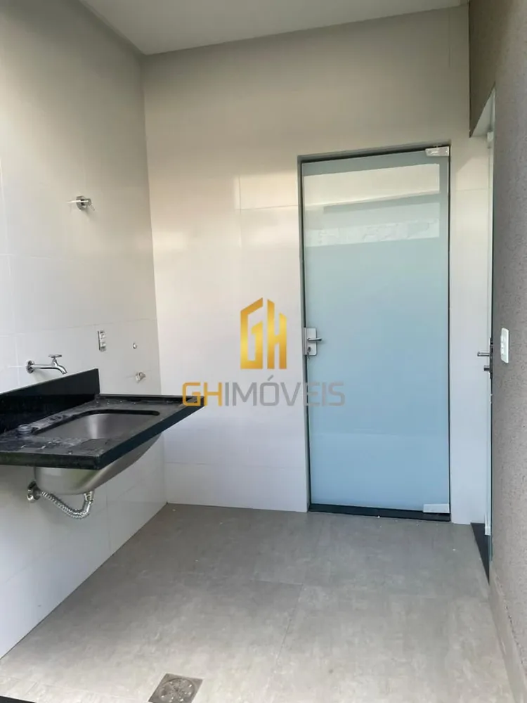 Casa, 4 quartos, 235 m² - Foto 2