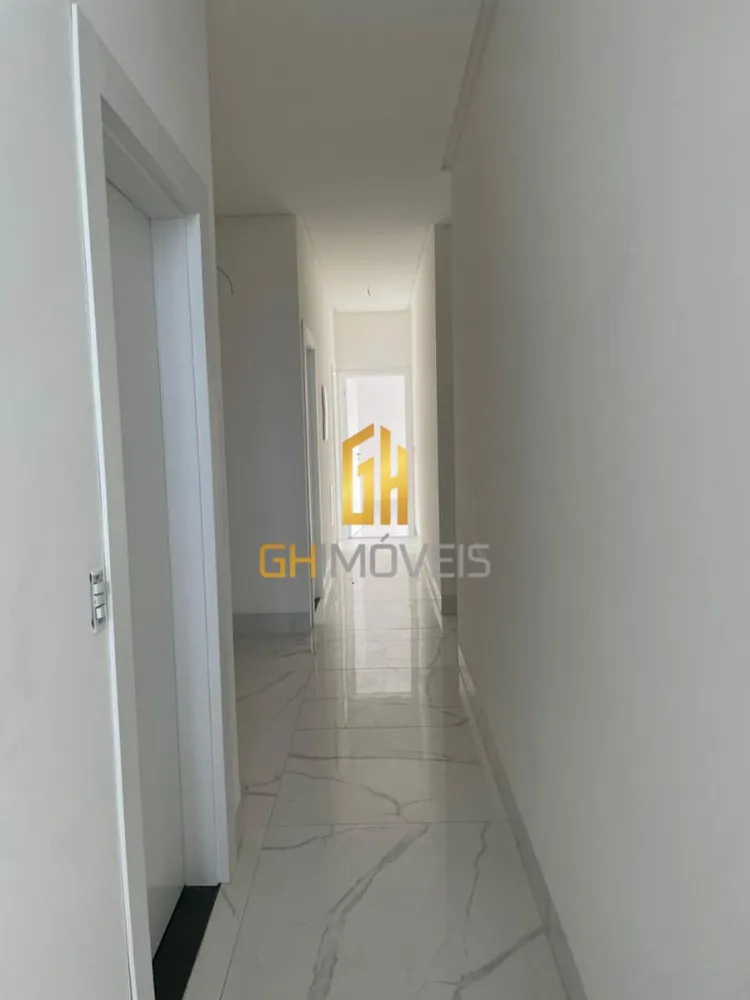 Casa, 4 quartos, 235 m² - Foto 4