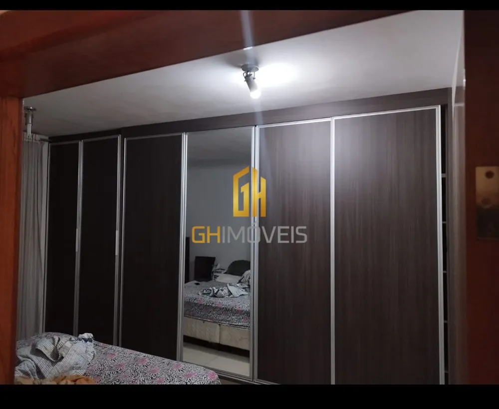Sobrado, 3 quartos, 282 m² - Foto 1