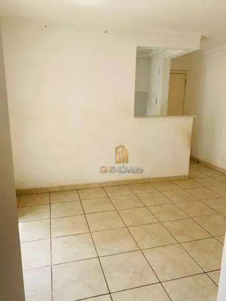 Apartamento à venda com 3 quartos, 50m² - Foto 1