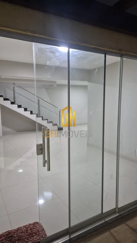 Sobrado, 4 quartos, 250 m² - Foto 1