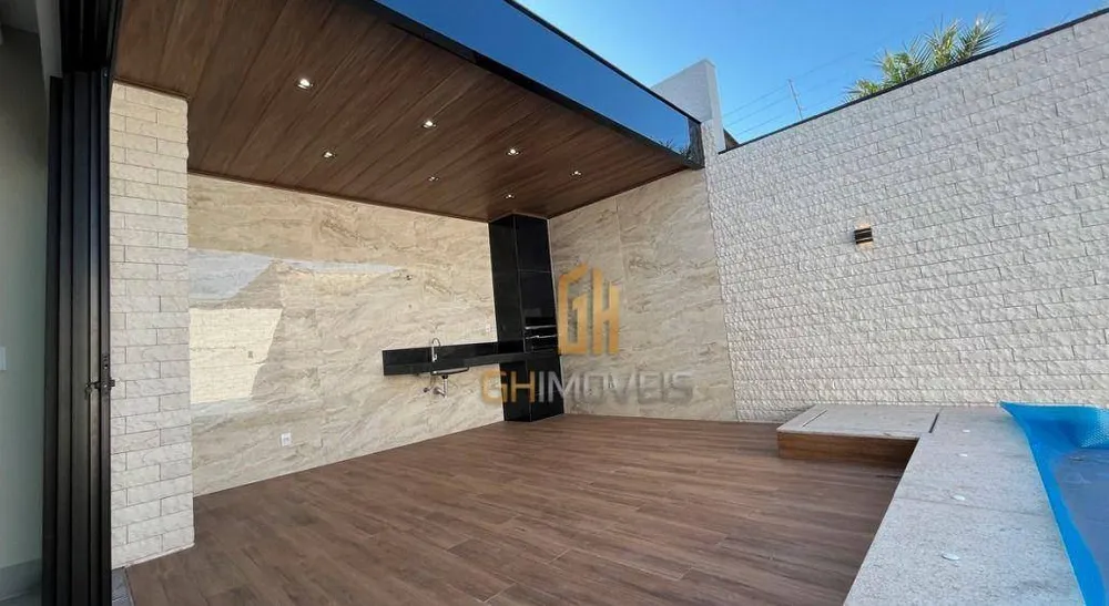 Casa, 3 quartos, 228 m² - Foto 2