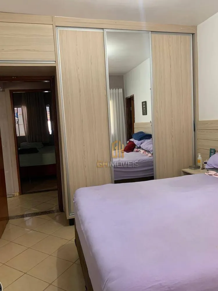 Casa, 4 quartos, 190 m² - Foto 4
