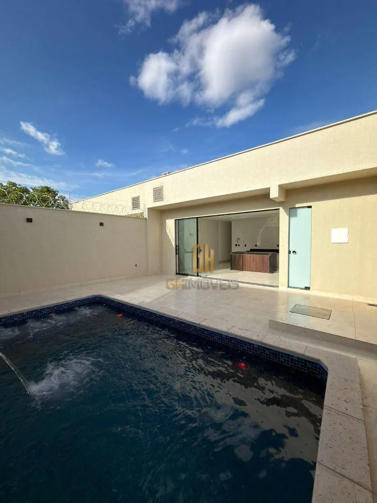 Casa, 3 quartos, 135 m² - Foto 1