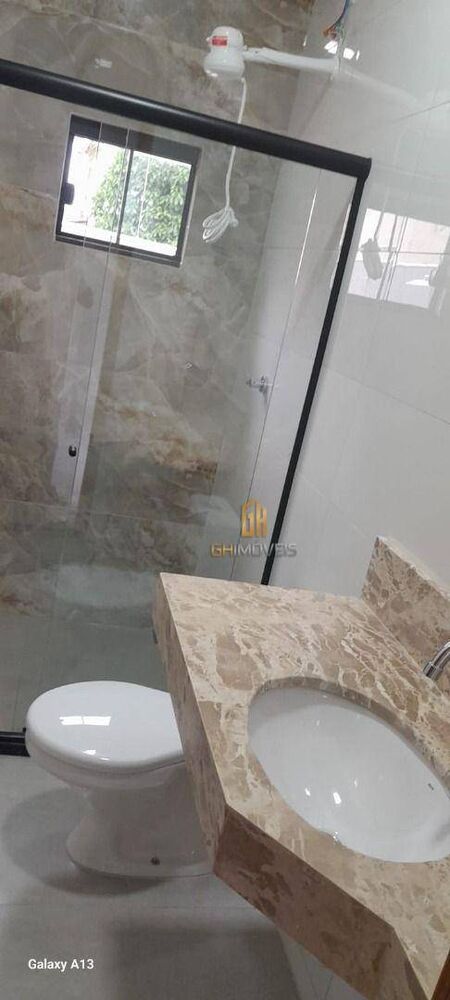 Casa à venda com 2 quartos, 142m² - Foto 1