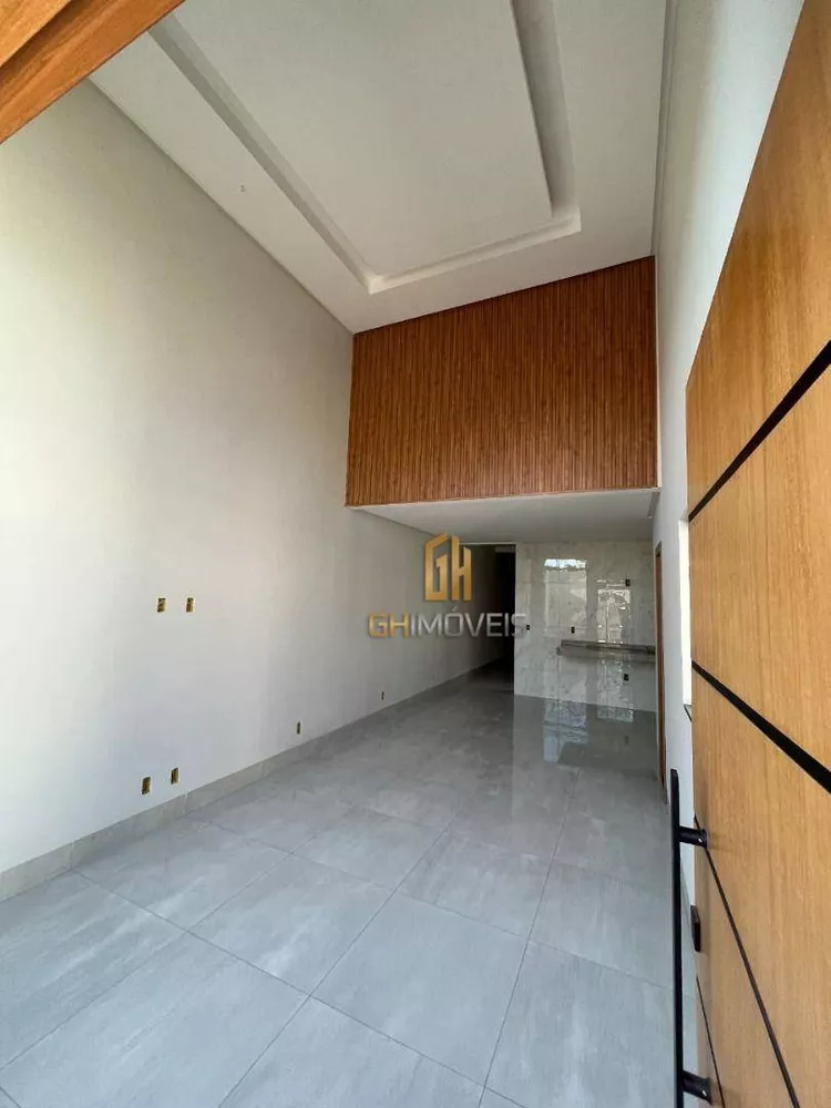 Casa à venda com 3 quartos, 111m² - Foto 2