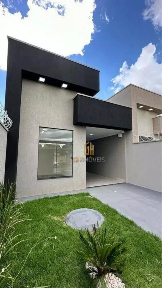 Casa à venda com 3 quartos, 105m² - Foto 1