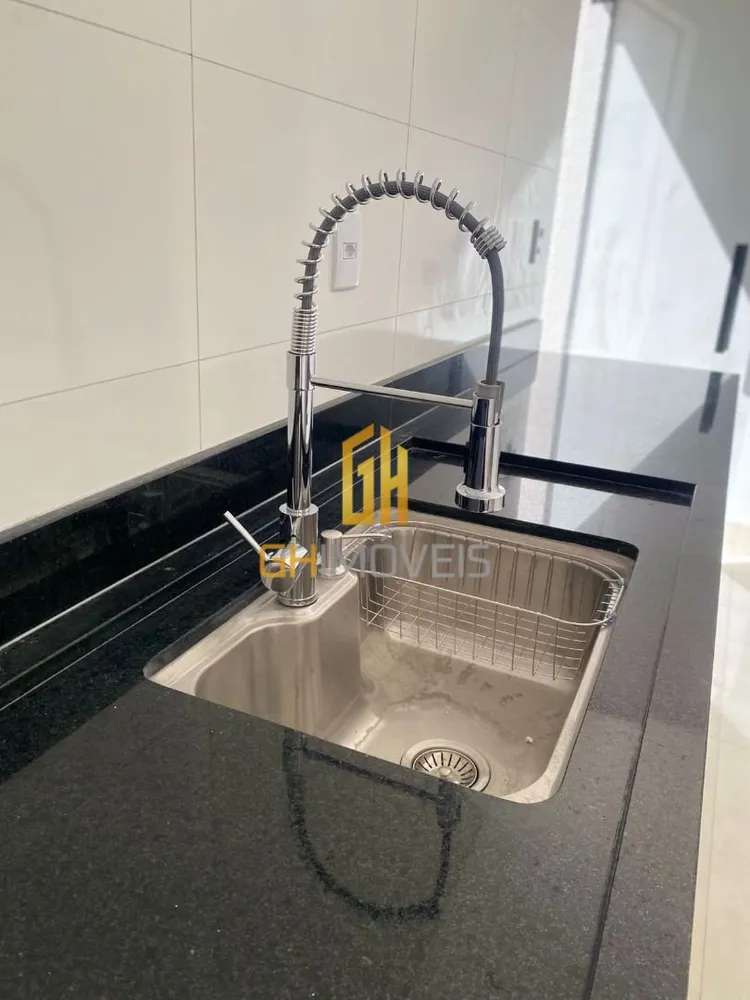 Casa, 3 quartos, 136 m² - Foto 3