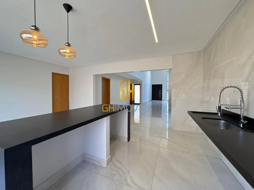 Sobrado, 4 quartos, 224 m² - Foto 3