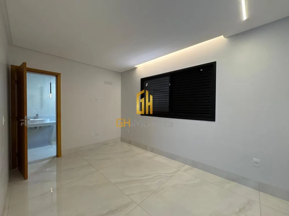 Sobrado, 4 quartos, 224 m² - Foto 2