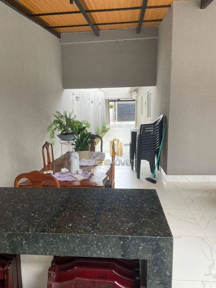 Casa, 3 quartos, 250 m² - Foto 3