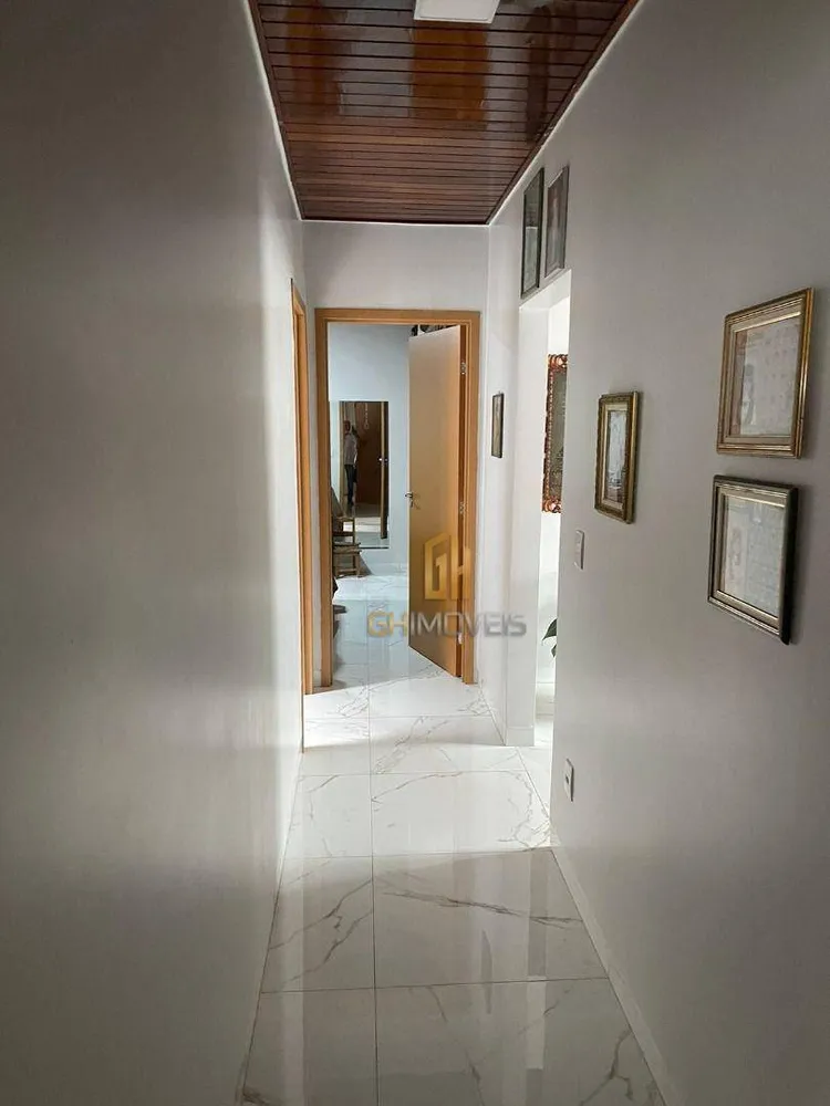Casa, 3 quartos, 250 m² - Foto 4