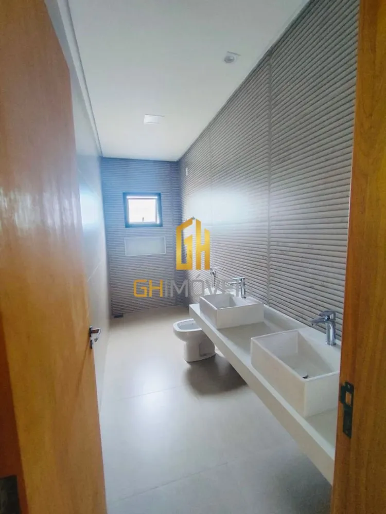 Casa, 3 quartos, 213 m² - Foto 3