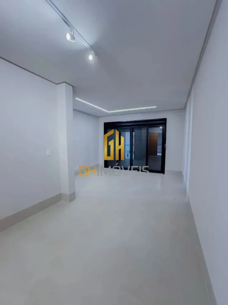 Sobrado, 4 quartos, 251 m² - Foto 2