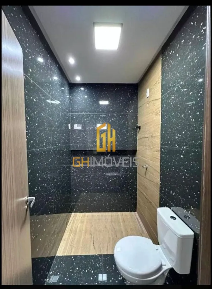 Casa, 3 quartos, 207 m² - Foto 1