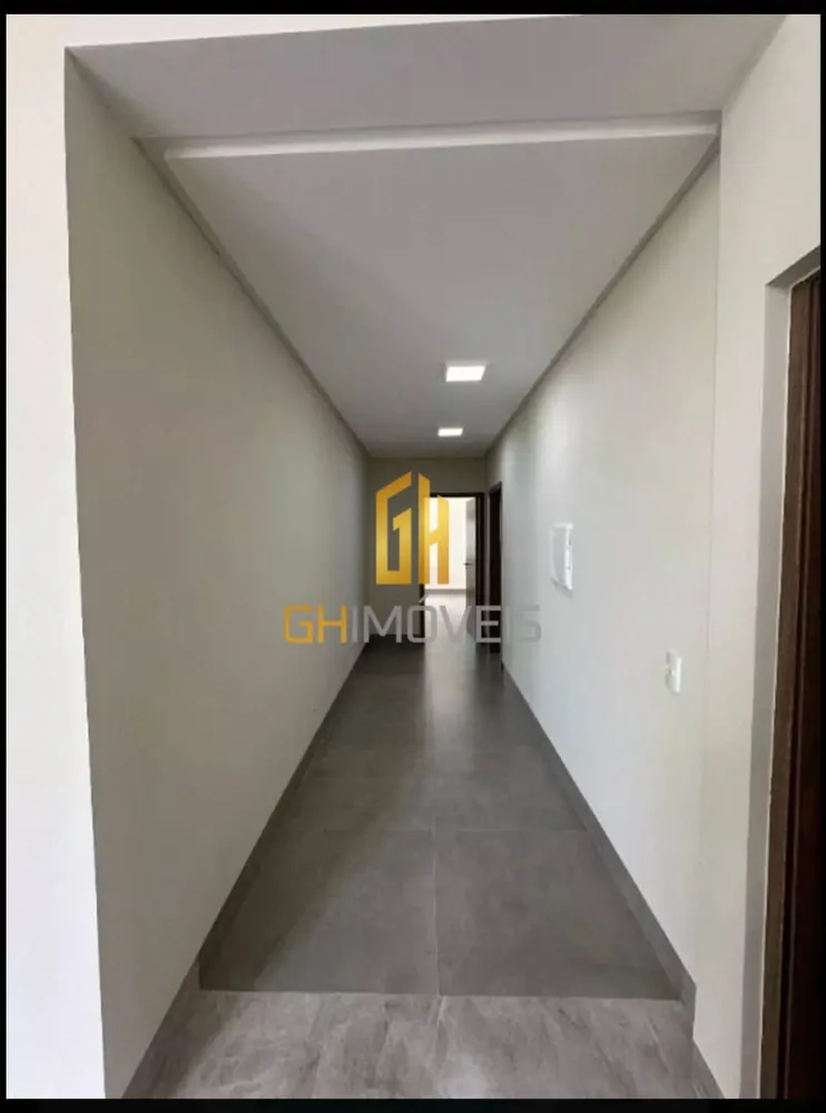 Casa, 3 quartos, 207 m² - Foto 2