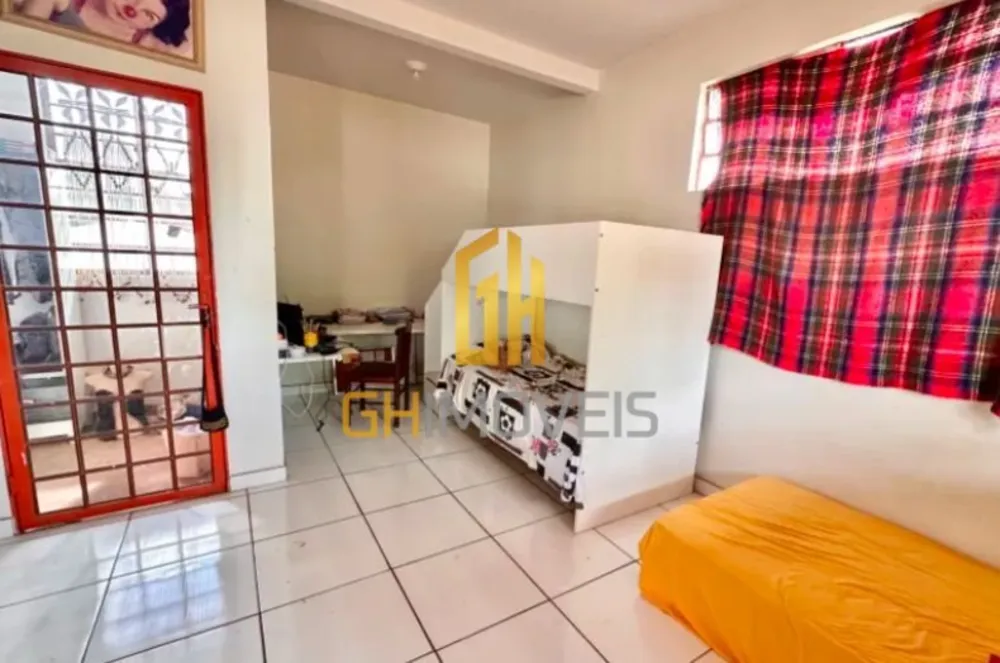 Sobrado, 3 quartos, 273 m² - Foto 2