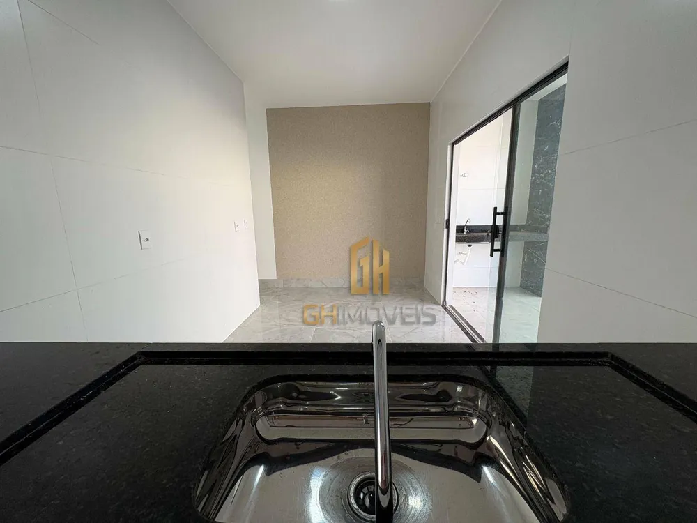 Casa, 3 quartos, 113 m² - Foto 2