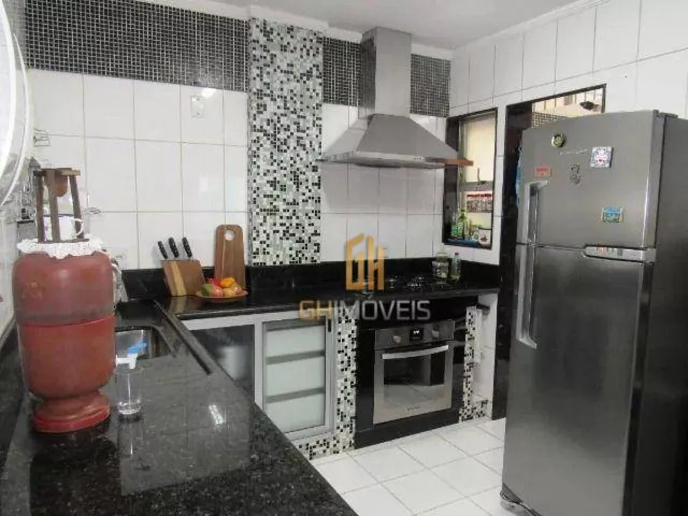 Apartamento à venda com 3 quartos, 87m² - Foto 1