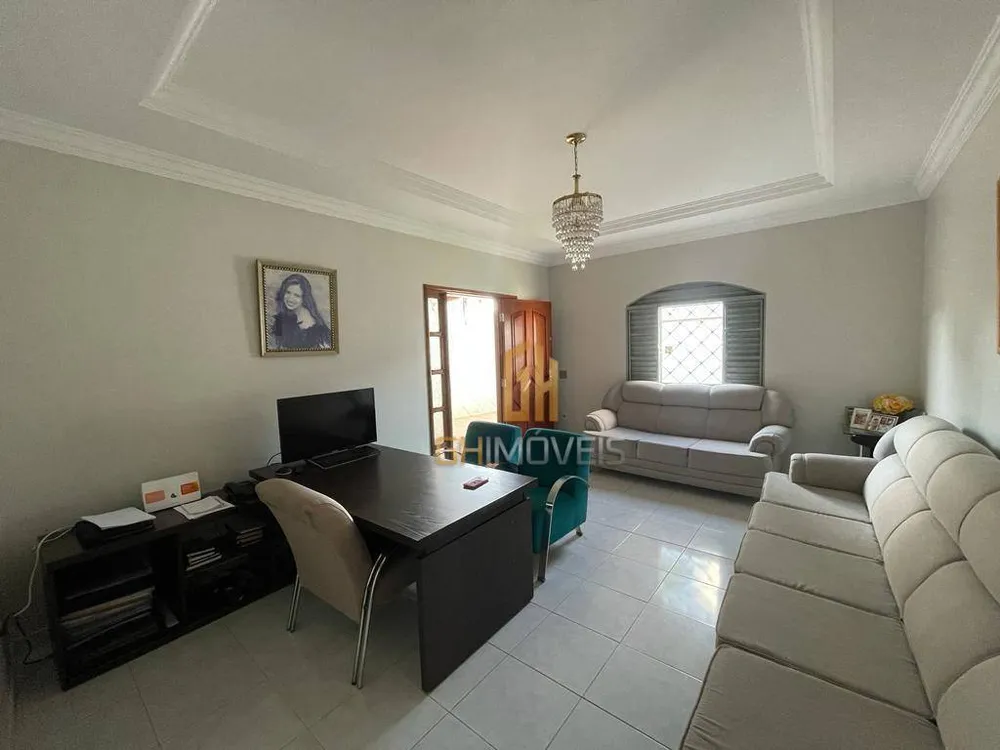 Casa, 3 quartos, 172 m² - Foto 4