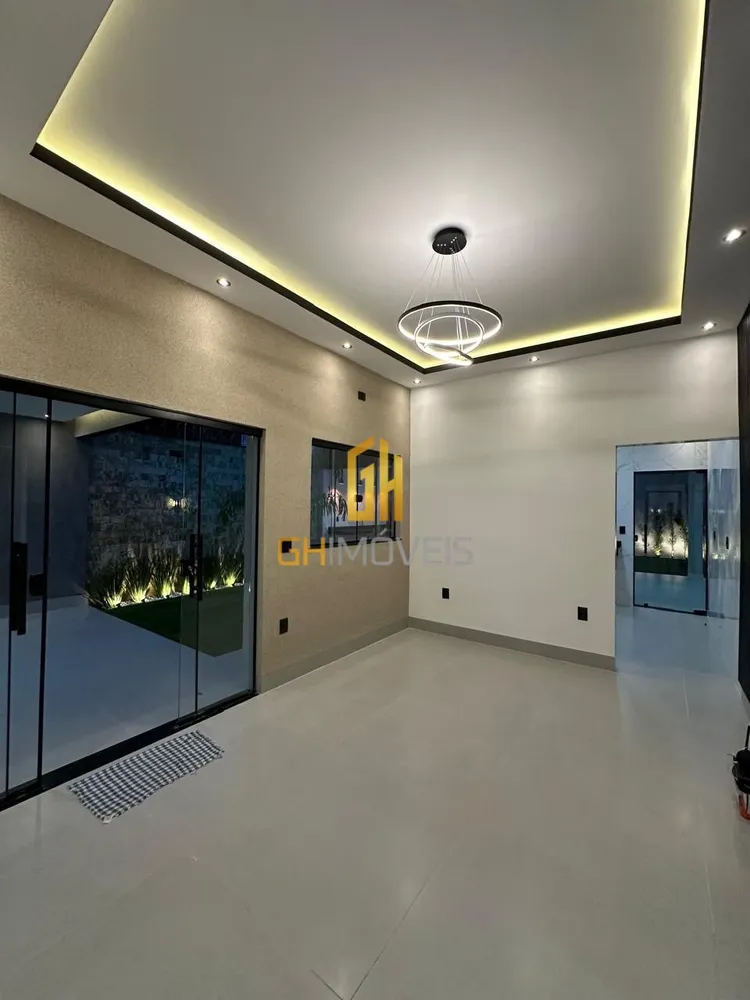 Casa, 3 quartos, 307 m² - Foto 1