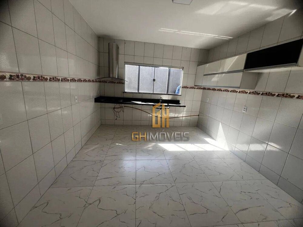 Casa, 3 quartos, 130 m² - Foto 2