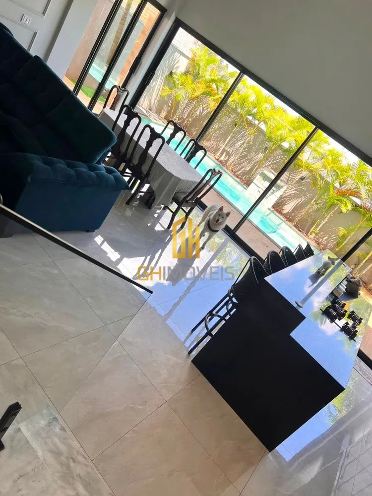 Sobrado, 4 quartos, 320 m² - Foto 1
