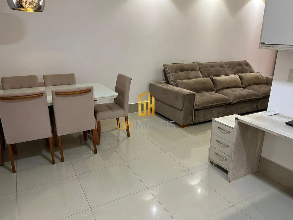 Casa, 4 quartos, 131 m² - Foto 2