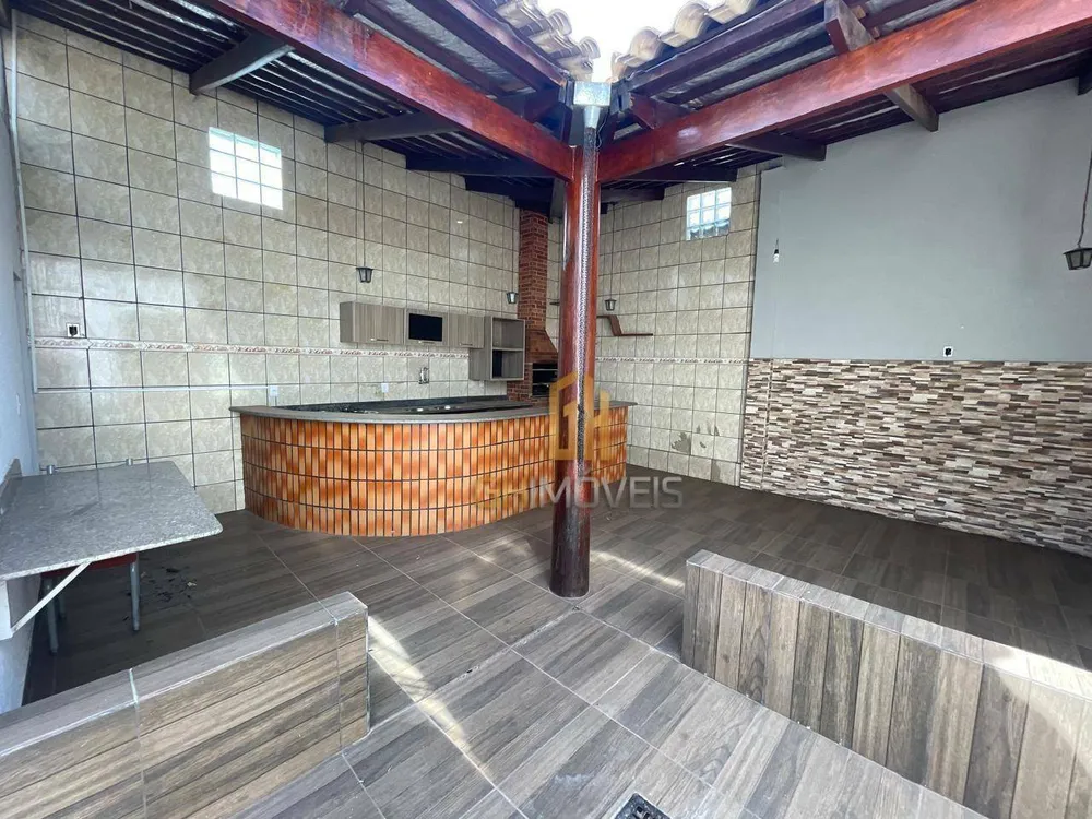 Sobrado, 5 quartos, 256 m² - Foto 2