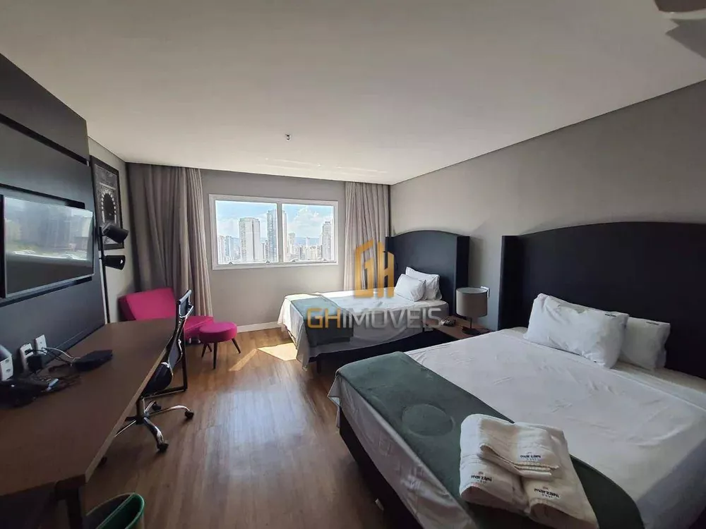 Apartamento à venda com 1 quarto, 42m² - Foto 1