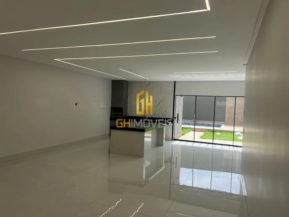 Casa, 3 quartos, 205 m² - Foto 2