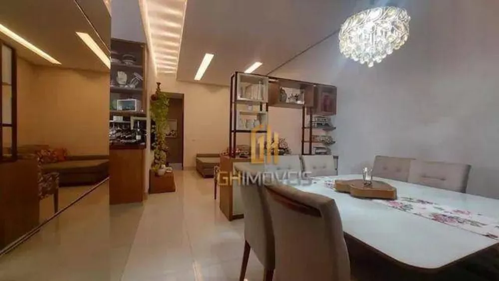 Casa à venda com 3 quartos, 145m² - Foto 1